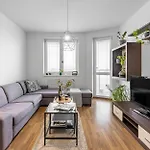 Apartment Bosakova Retreat With Balcony