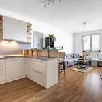 Bosakova Retreat With Balcony Apartment Bratislava