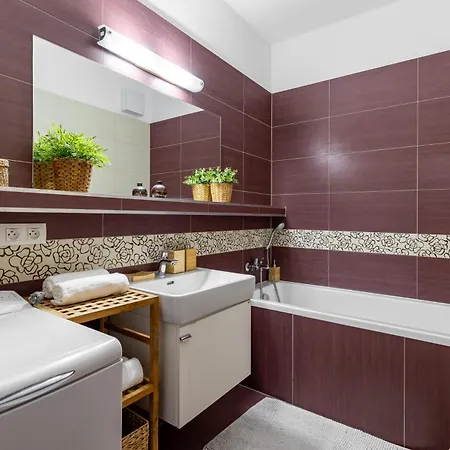 Apartamento Bosakova Retreat With Balcony