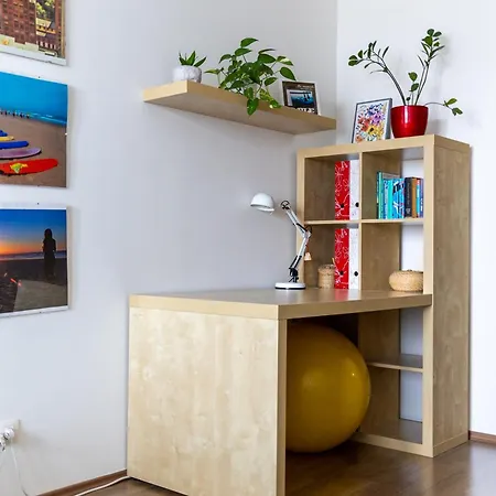 Bosakova Retreat With Balcony Apartment *